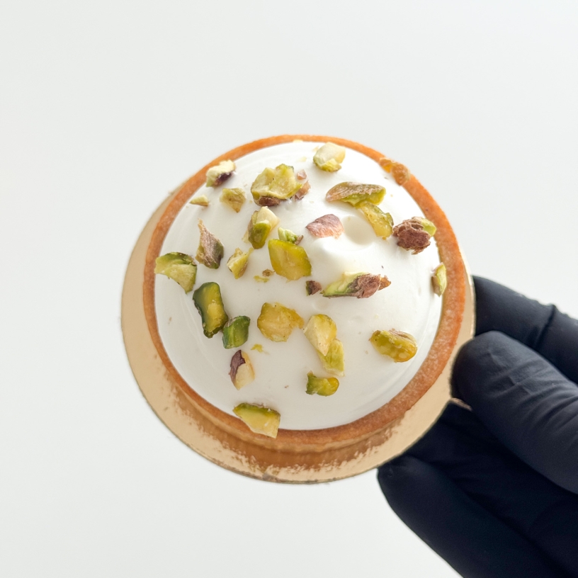 PISTACHIO & ORANGE BLOSSOM TARTLET
