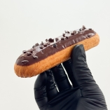 PURE CHOCOLATE ÉCLAIR